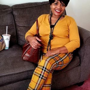 Meet your Posher, Delores